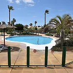 Apartment Adelfas 2