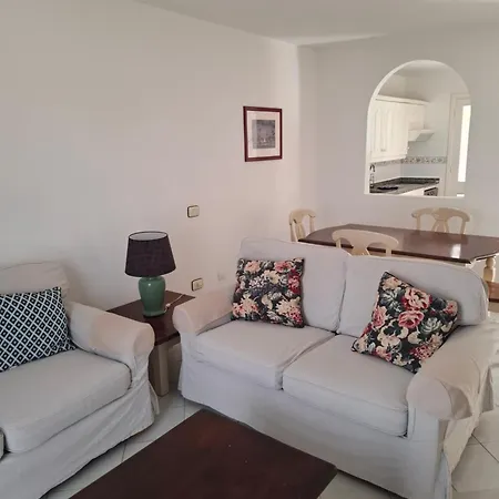 Adelfas 2 Apartament *