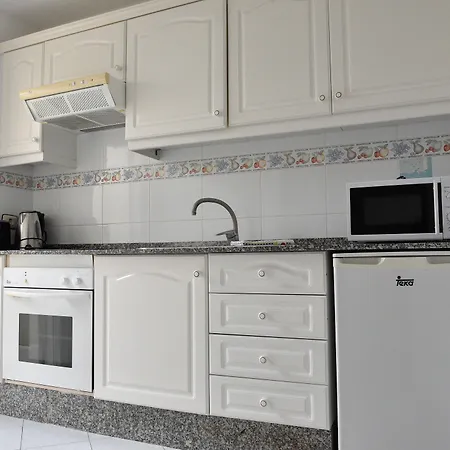 Adelfas 2 Apartament