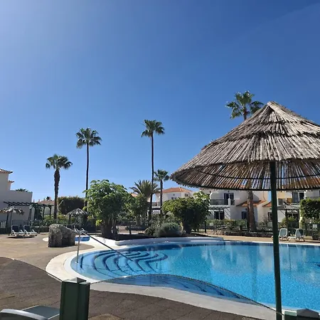 Adelfas 2 Appartement *