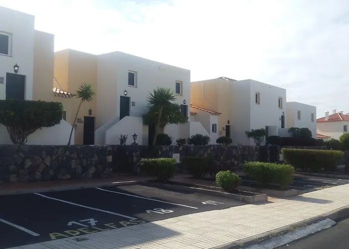 Apartamento Adelfas 2