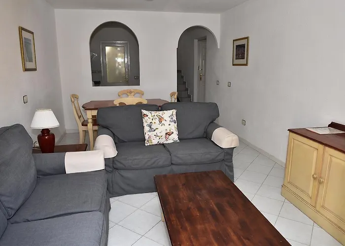 Apartamento Adelfas 2