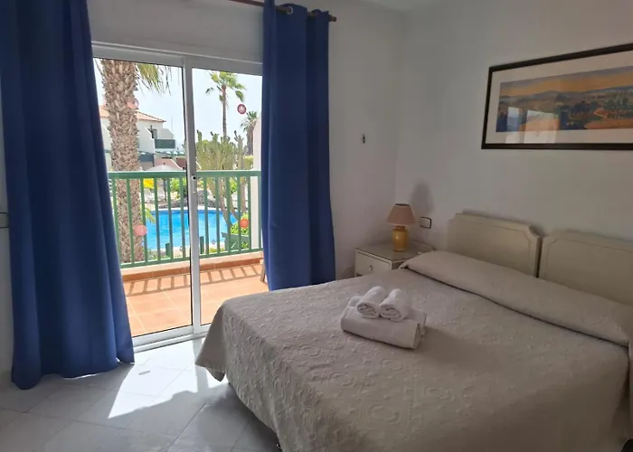 Adelfas 2 Apartman *